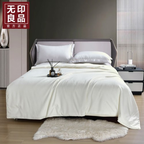 無印良品锦缎纯蚕丝被 MJ-BZ6209