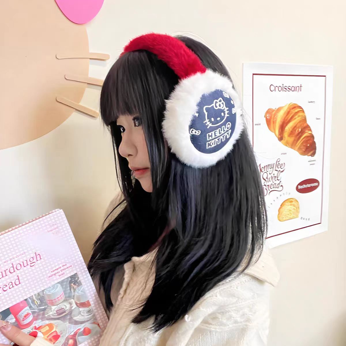 ET25406三丽鸥家族系列耳暖-牛仔布刺绣KT猫