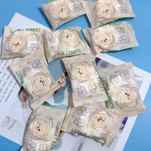 CMJ-095甜品熊系列一次性压缩大毛巾（10粒装）