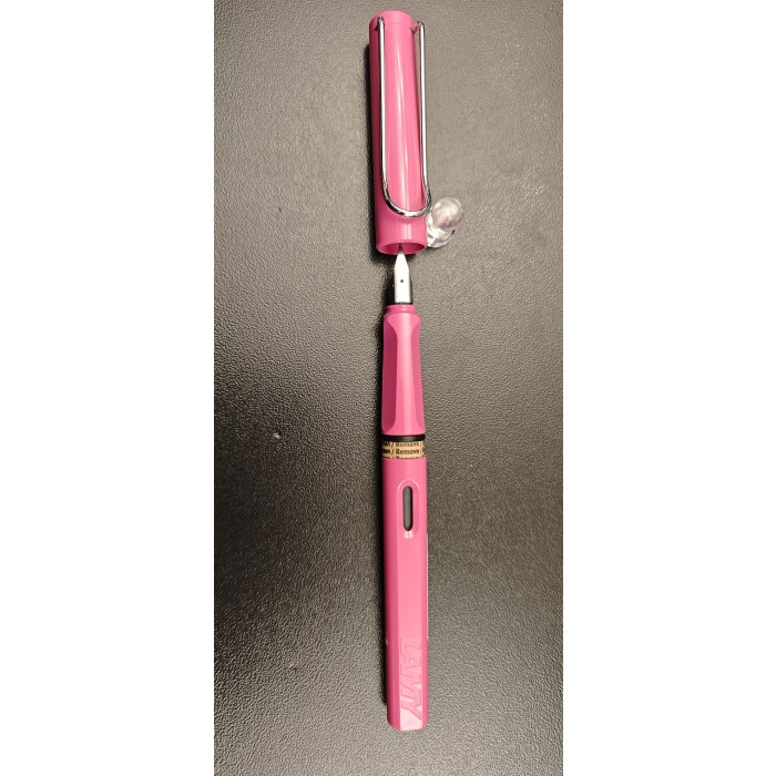 凌美钢笔狩猎者13f——玫红（限量版）