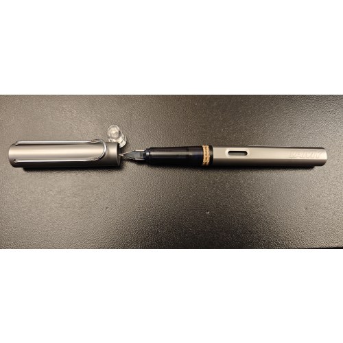 凌美钢笔恒星026f——灰