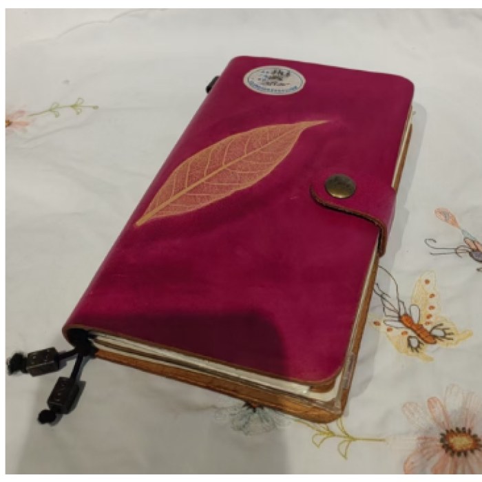 小手帐叶子枚红色