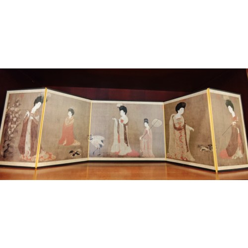 小簪花仕女图画屏