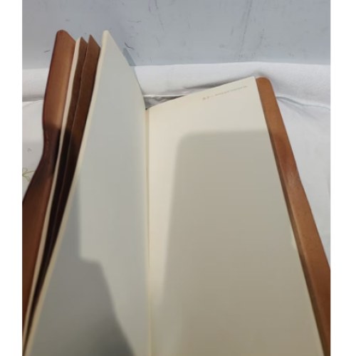 大手帐渐变黑色