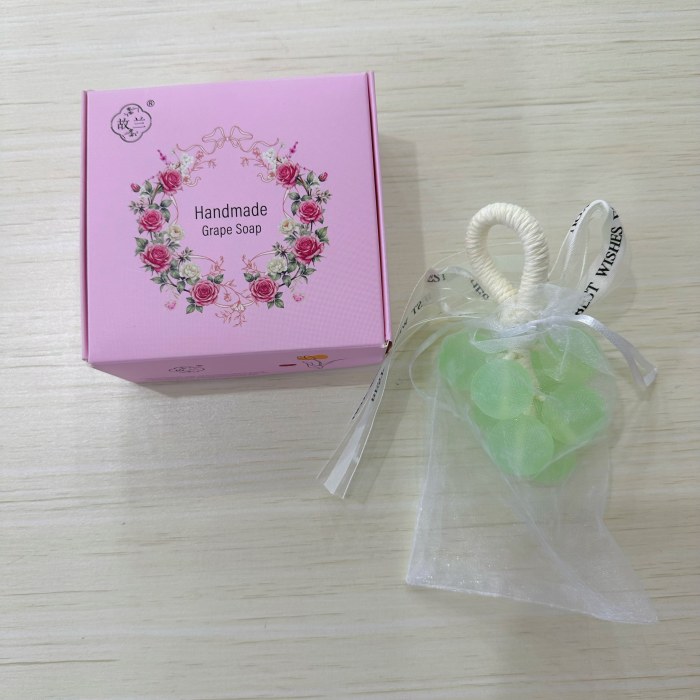 9粒水晶绿葡萄手工皂